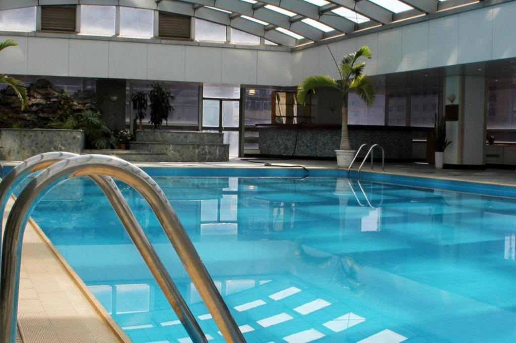 Kai Wah Plaza International Hotel Kunming Extérieur photo